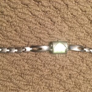 Elegant Silver Women's Bracelet